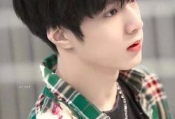 爆料刘耀文吃瓜视频,揭秘娱乐圈背后的惊人真相